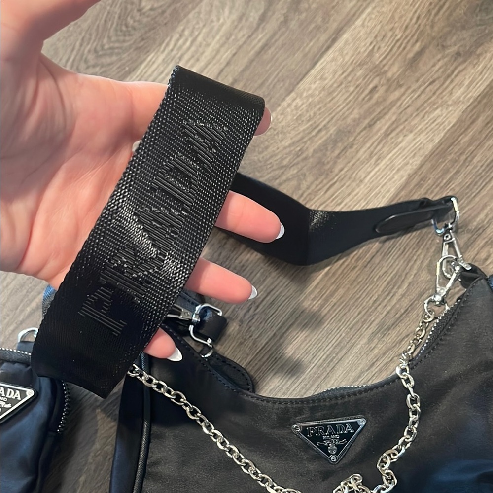 Black Nylon Shoulder Bag - Picture 4 of 7